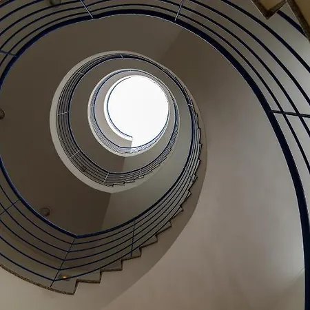 Pool & Tennis البوفيرا