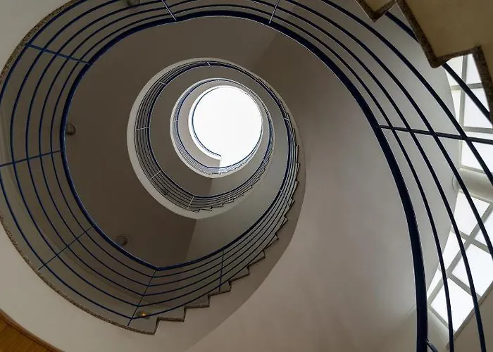 Pool & Tennis البوفيرا