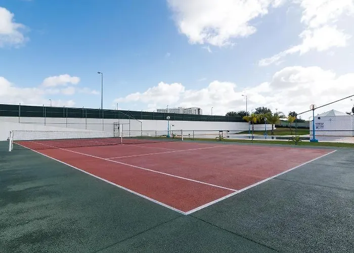 Pool & Tennis Апартаменты *